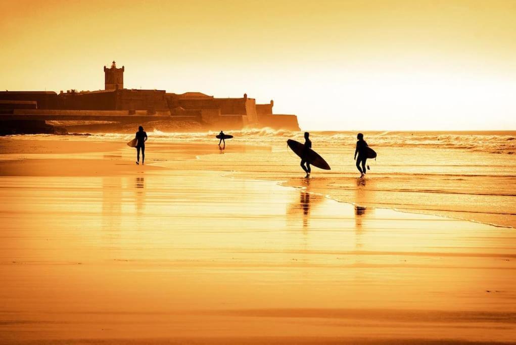 Beachome4U4 / Carcavelos Beach Parede Exterior foto