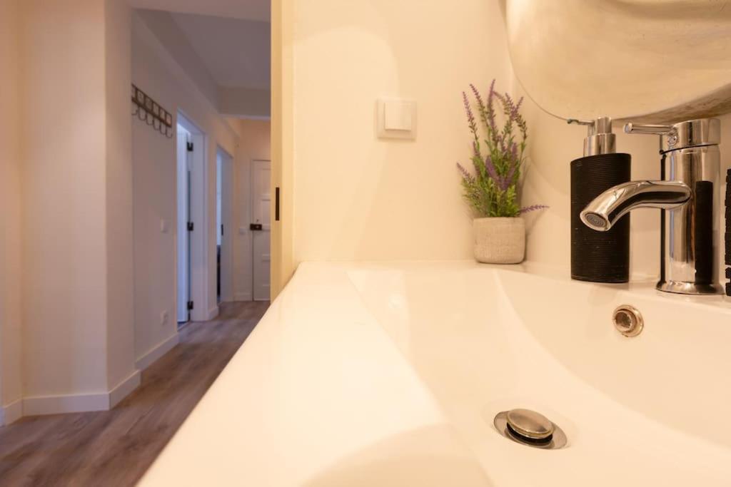 Beachome4U4 / Carcavelos Beach Parede Exterior foto